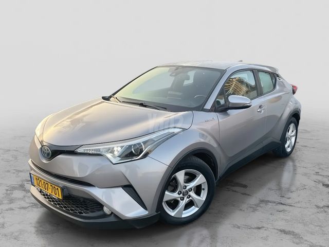 מודעת רכב טויוטה C-HR