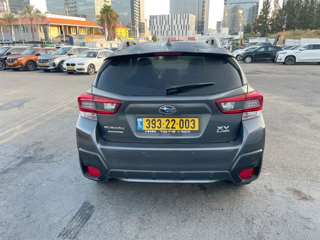 סובארו XV