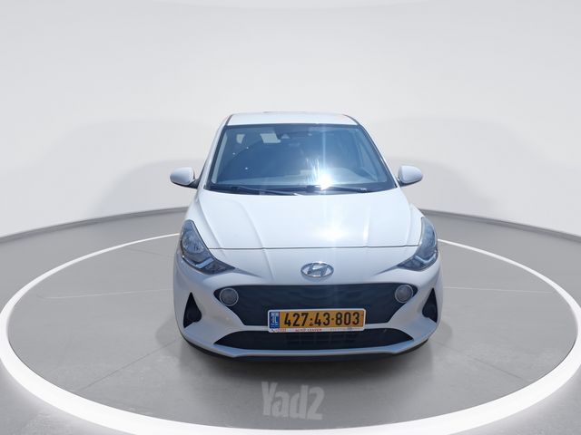 יונדאי i10