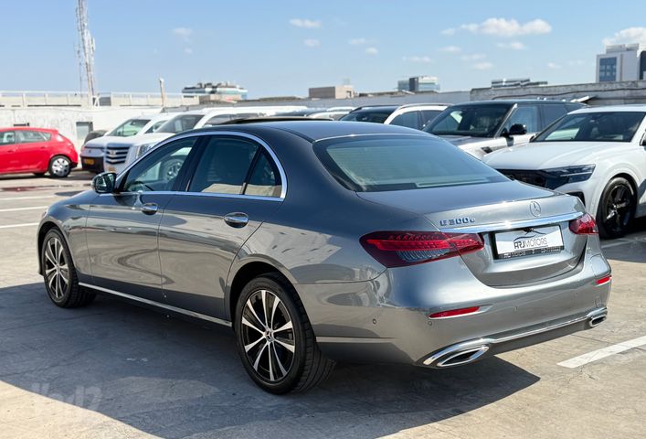 מרצדס-בנץ E-class