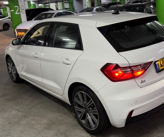 אאודי A1