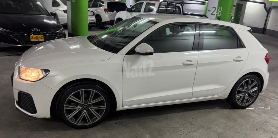 אאודי A1