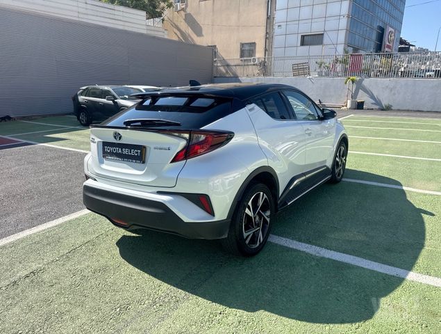 טויוטה C-HR