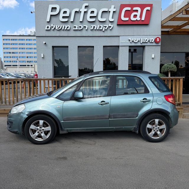 סוזוקי SX4