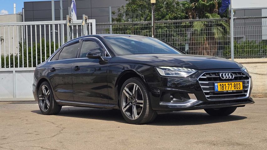 מודעת רכב אאודי A4