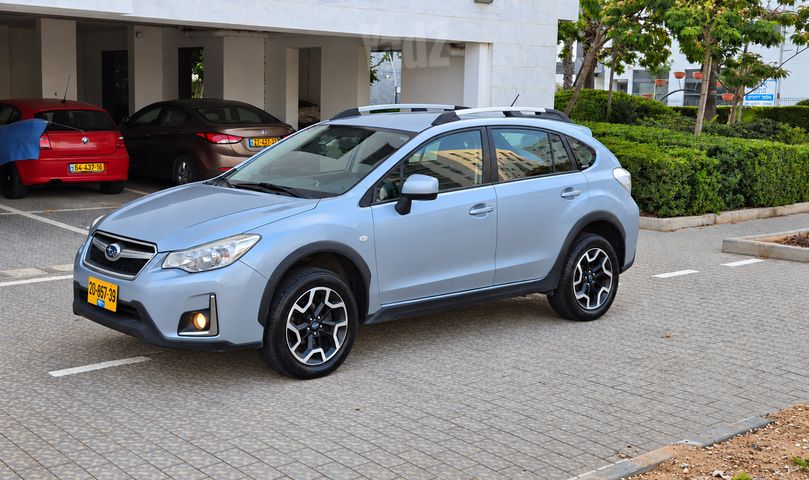 סובארו XV
