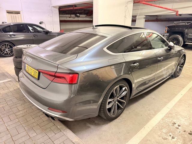 אאודי S5