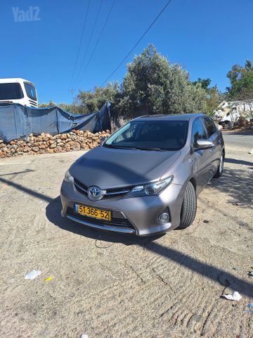 טויוטה אוריס