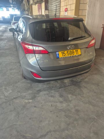 יונדאי i30