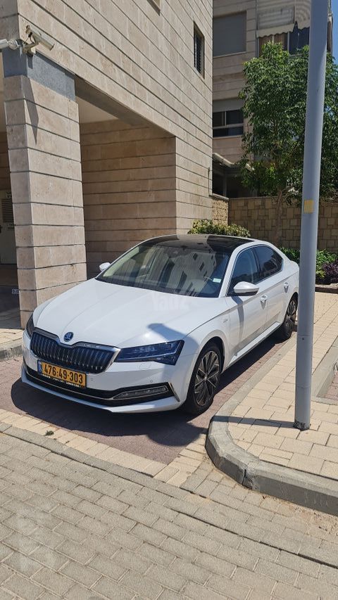 סופרב LK פלאג-אין אוט׳ 5 דל 1.4 (156 כ״ס)