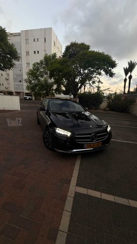 מודעת רכב מרצדס-בנץ E-class