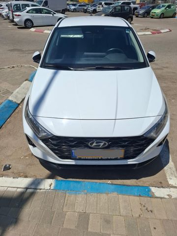 מודעת רכב יונדאי i20