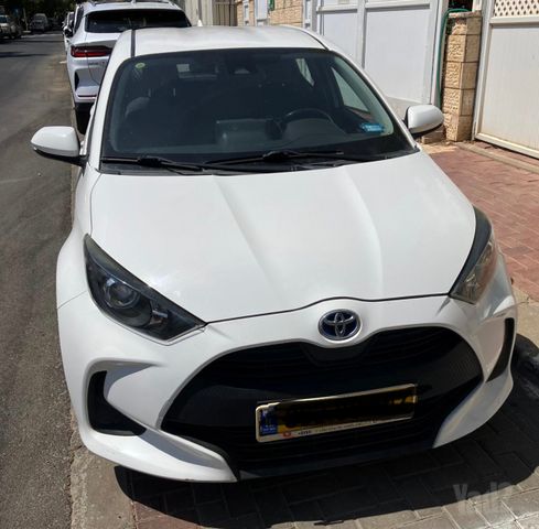 מודעת רכב טויוטה יאריס