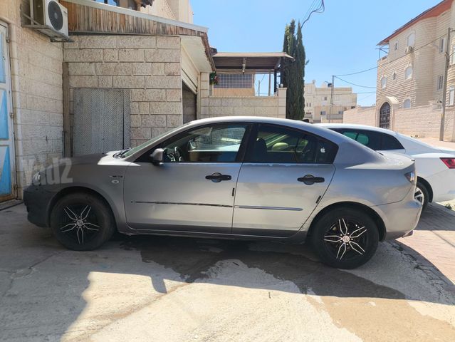 מאזדה 3