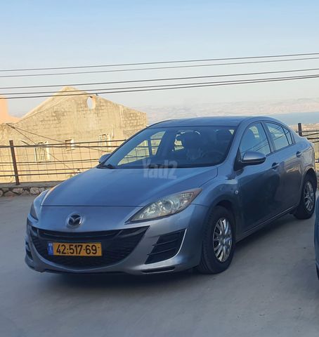 מודעת רכב מאזדה 3
