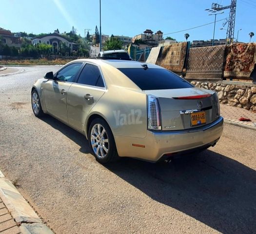 קאדילק CTS