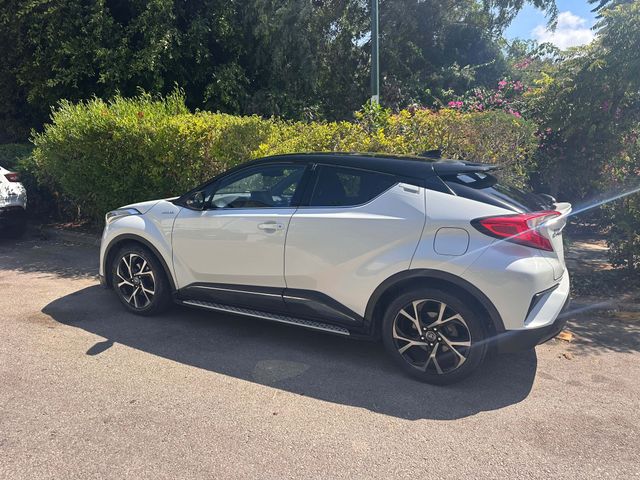 מודעת רכב טויוטה C-HR