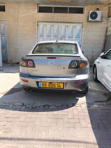 מאזדה 3
