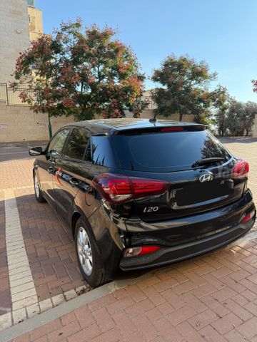 יונדאי i20