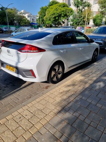 מודעת רכב יונדאי איוניק