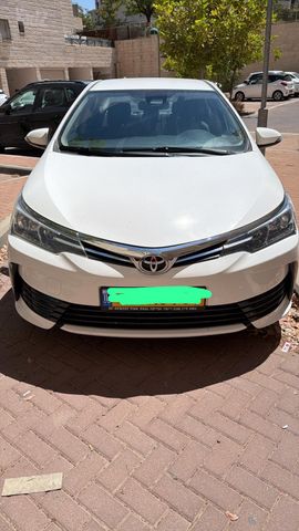 מודעת רכב טויוטה קורולה