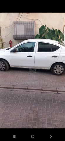 ניסאן אלמרה