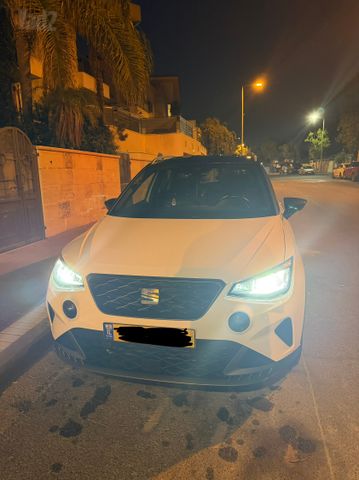 מודעת רכב סיאט ארונה
