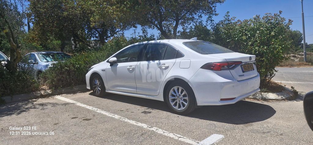 מודעת רכב טויוטה קורולה