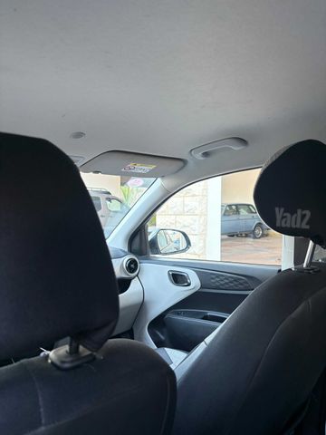 יונדאי i10