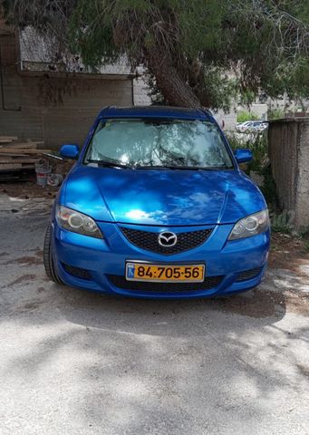 מודעת רכב מאזדה 3