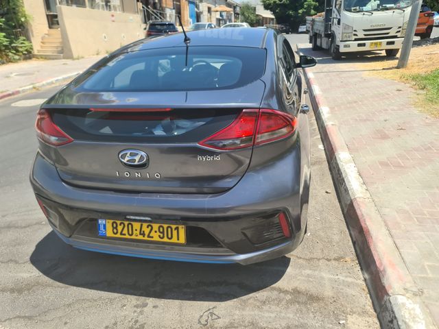 מודעת רכב יונדאי איוניק