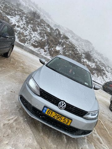 ג'טה  Trendline אוט׳ בנזין 1.2 (105 כ״ס)
