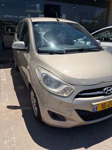 יונדאי i10