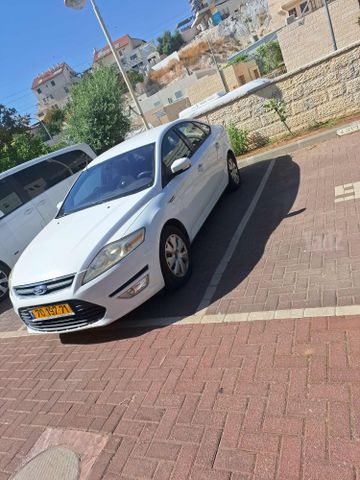 מודעת רכב פורד מונדאו