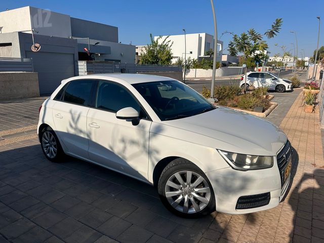 אאודי A1