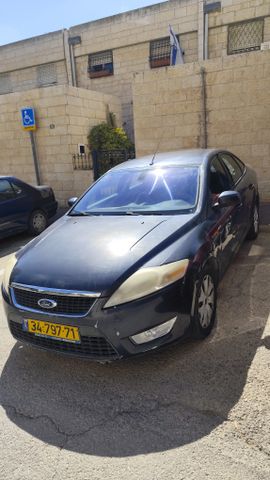 פורד מונדאו