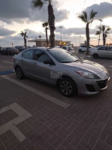 מאזדה 3