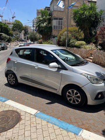 יונדאי i10