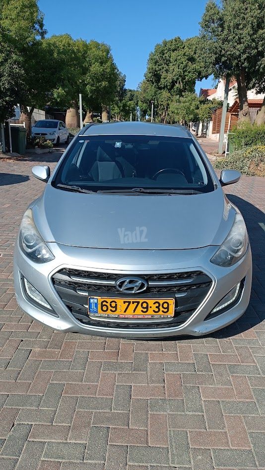 יונדאי i30
