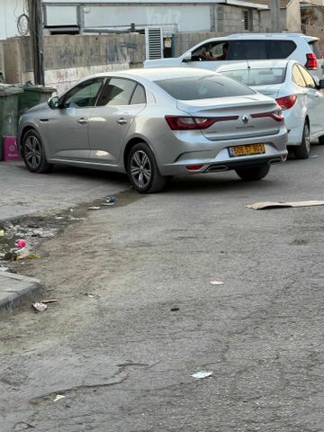 רנו מגאן