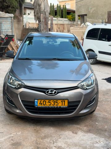 מודעת רכב יונדאי i20