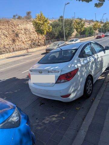 יונדאי אקסנט i25