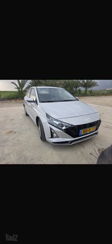 יונדאי i20