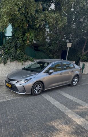מודעת רכב טויוטה קורולה