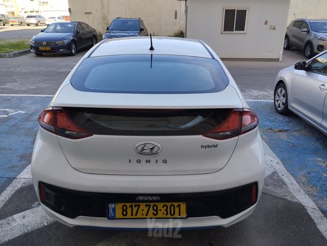 יונדאי איוניק