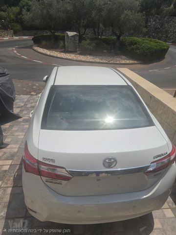 מודעת רכב טויוטה קורולה