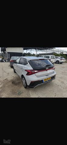 יונדאי i20