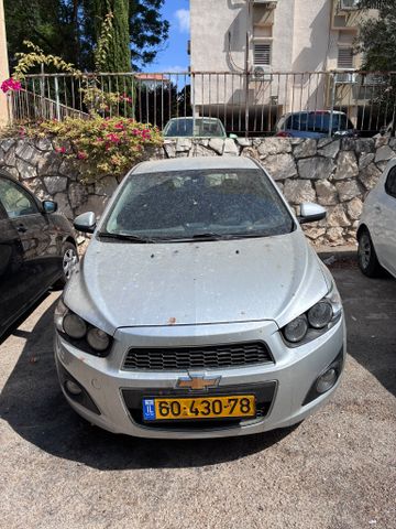 שברולט סוניק