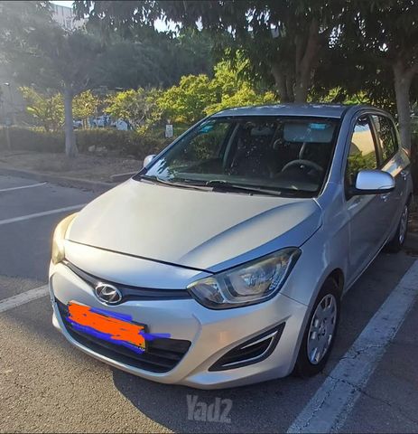 מודעת רכב יונדאי i20