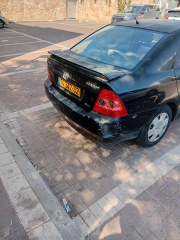 טויוטה קורולה